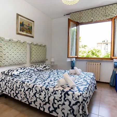 Cisanello Apartman *
